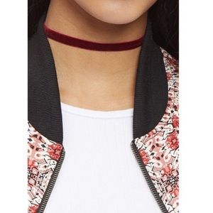 new burgundy velvet choker necklace